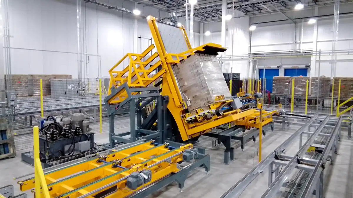 全自动仓库流水线中作业的自动化托盘翻转机